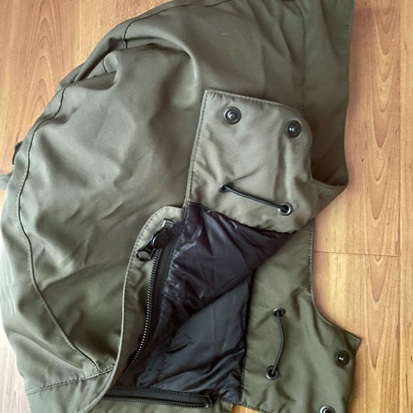 Canada Goose Aberdeen Bomber green olive army medium - Picture 2 of 6